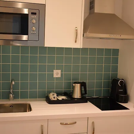 Dream Chiado Апартаменты Лиссабон